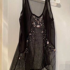 BKE Boutique Beautiful Sheer Embellished Sleeveless Top Like New Small